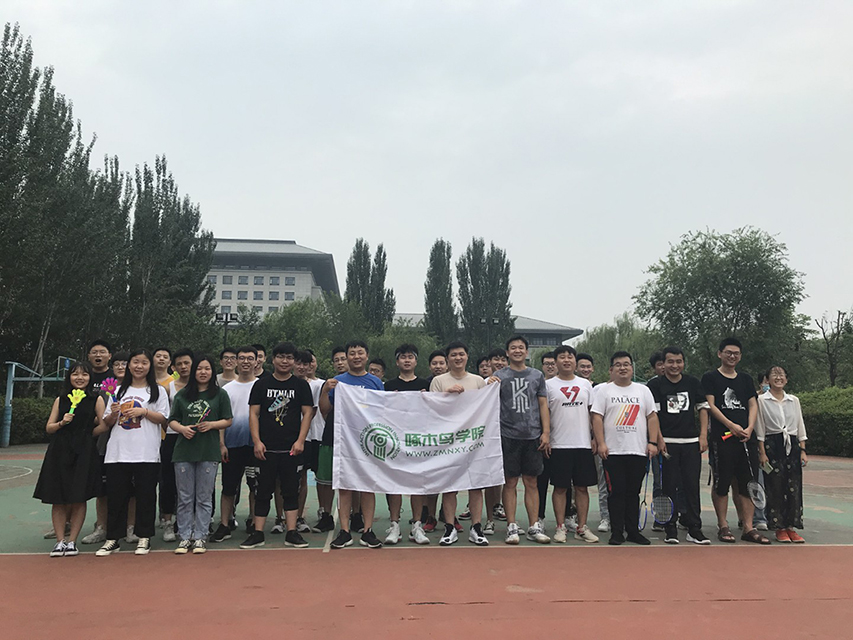 啄木鳥學(xué)院組織學(xué)員開展線下體育競賽活動(dòng)