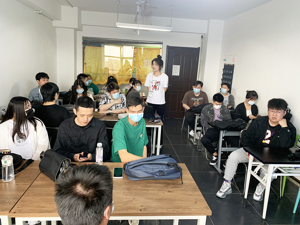 第64期開班——抓住4月的尾巴，為自己搏一份好前程！